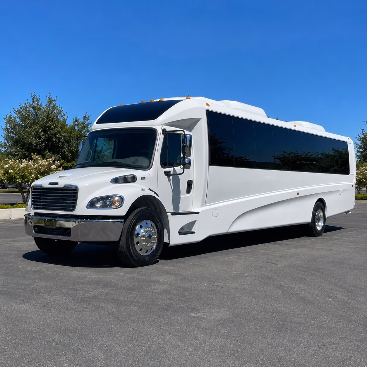 atlanta 30 passenger minibus