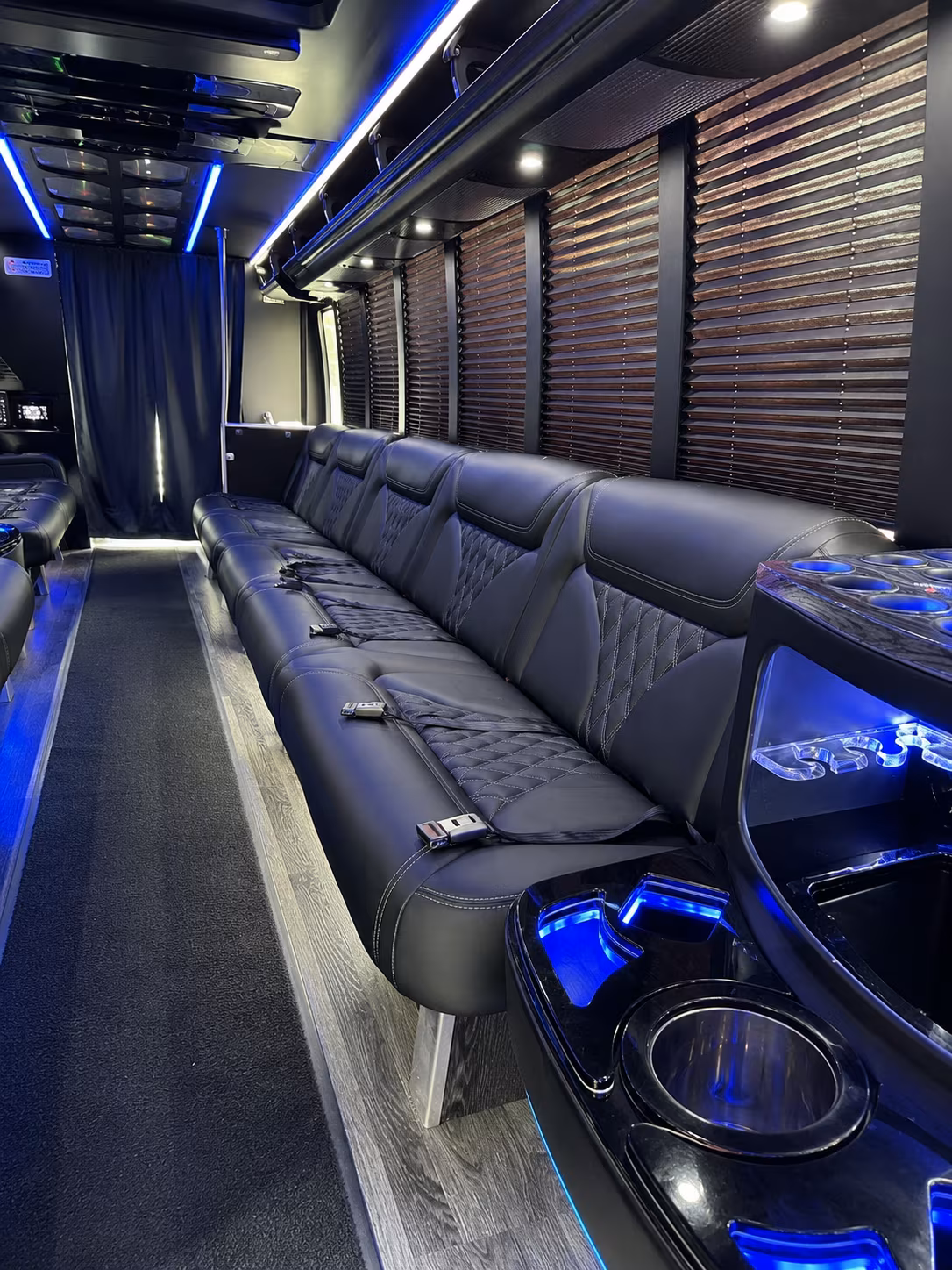 atlanta new years eve party bus rental