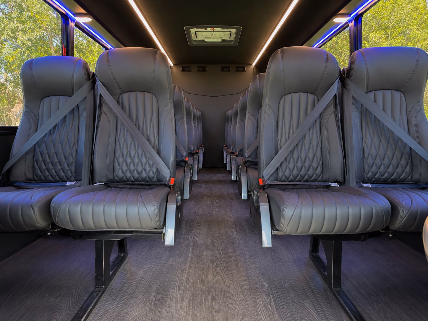 guest shuttle buses between atlanta hotels and wedding venues